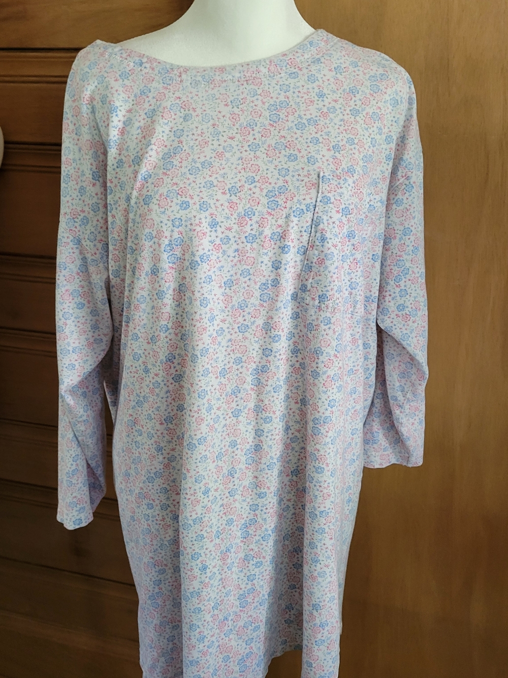 Nordstrom Pink and Blue Floral Long Sleeve Nightgown